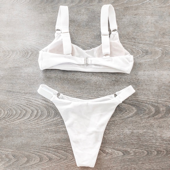 White Ribbed Bikini - Picture 2 of 5